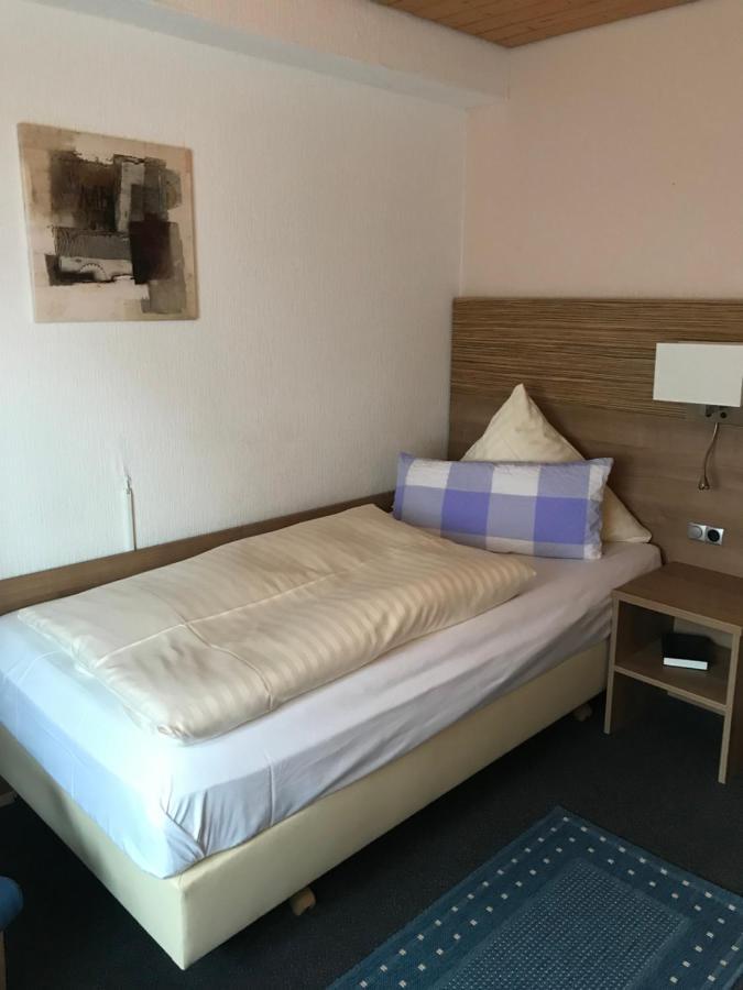 Gasthof Zur Post Hotel - Restaurant Breckerfeld ภายนอก รูปภาพ